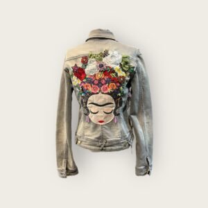 Chaqueta vaquera Frida Kahlo con flores de pedrería