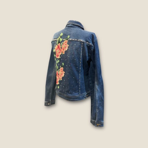 Chaqueta vaquera Flores  rosas y strass - Imagen 4